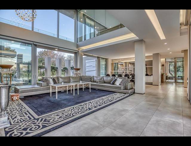 4 BEDROOM HOUSE FOR SALE IN WATERFALL EQUESTRIAN ESTATE